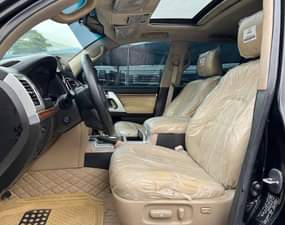 A picture of  TOYOTA LAND CRUISER VXR Super Fullest Option Model 2016