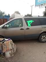 A picture of 2001 TOYOTA SIENNA