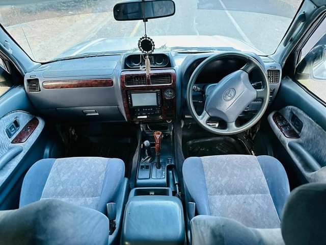 A picture of Prado milion 12.8 Ipo mwanza Automatic Petrol 0784857610 kama_una_uza_gari_lako_nitumie