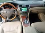 A picture of Lexus es330 2005 model