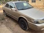 A picture of Toyota camry 2000