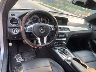 A picture of Mercedes Benz