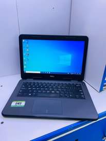 A picture of Dell 3300