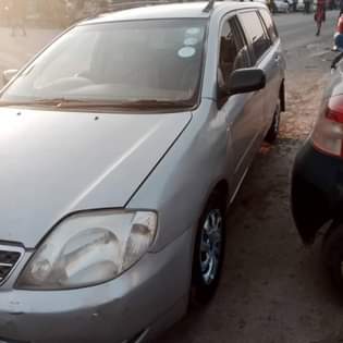 toyota fielder