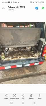 A picture of Sale engine and transmission is work okay 9 months use