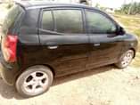 A picture of Neatly painted Kia picanto
