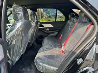 A picture of 2021 gle53