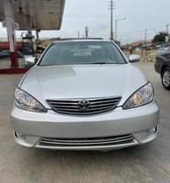 A picture of Clean Toyota Camry 2005 Neatly used buy and drive 4