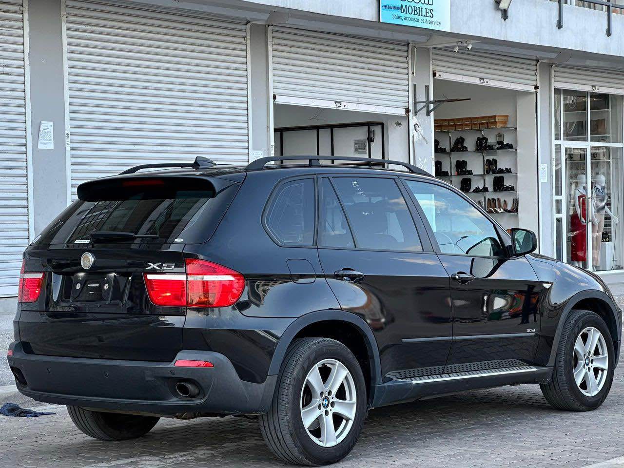 A picture of BMW X5