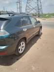 A picture of sharp Lexus 330 2005 model everything is working perfect Location