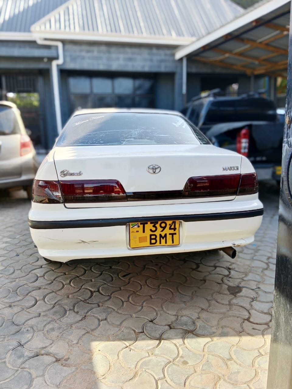 A picture of Car