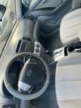 A picture of Hyundai Elentra 08