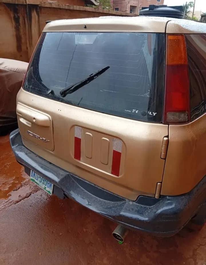 A picture of Super Neat Honda CRV with everything working at just N1