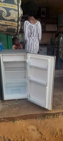 A picture of 120L capacity BRUHM single door fridge on sale