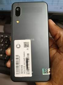 A picture of Sharp Aquos sense3 basic