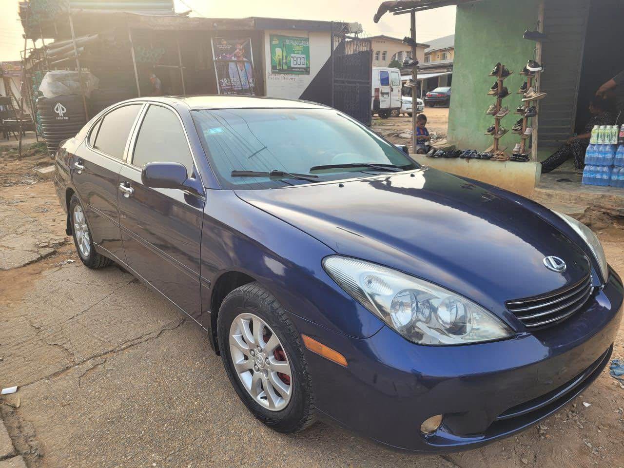 A picture of Reg Lexus Es 2004