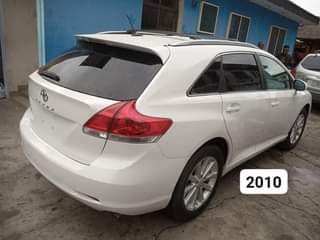 A picture of  Kelly Automobiles TOKUNBO TOYOTA VENZA LE YEARS 2010 PRICE