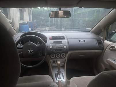 A picture of 2007 super clean registered honda city