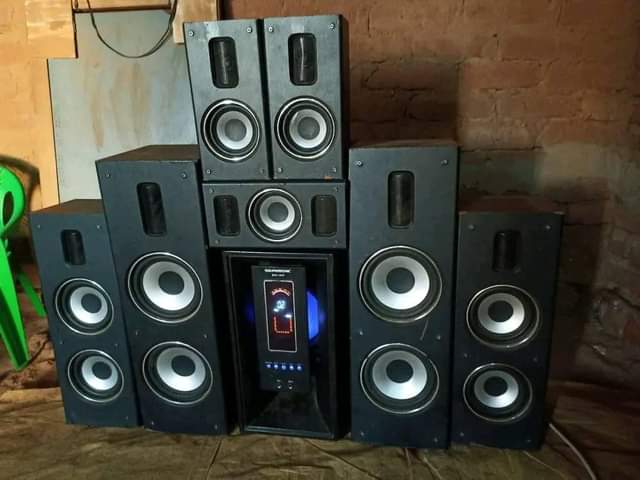 Buy &.