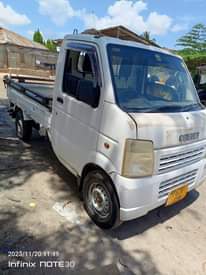 A picture of Suzuki carry inauzwa