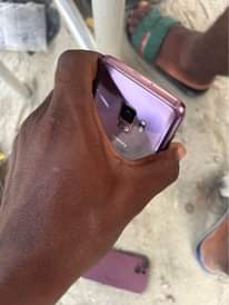 A picture of Samsong S9