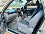 A picture of 2004 toyota rav