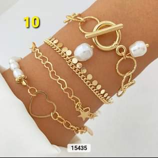 A picture of Bracelate