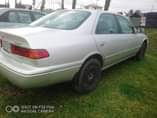 A picture of 1999 Toyota Camery 2 2