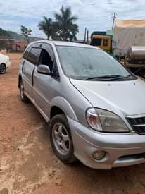 A picture of 1999 Toyota Nadia typsu