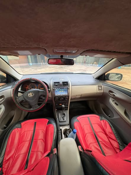 A picture of Toyota Corolla 2012