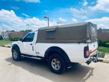 used nissan hardbody