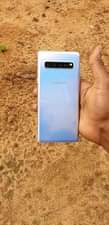 A picture of samsung s10
