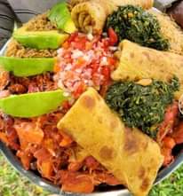 A picture of Chicken lusaniya