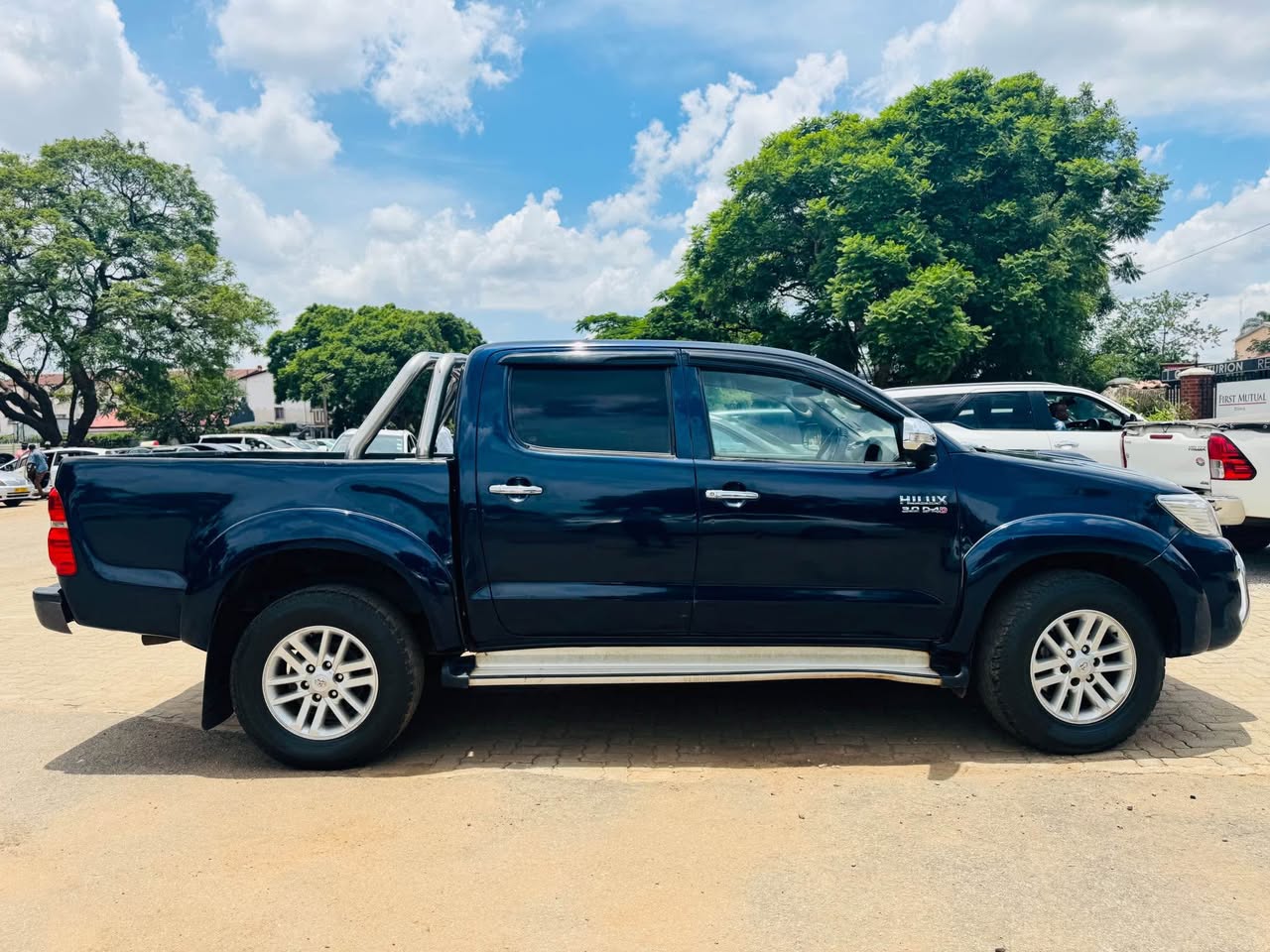 used toyota hilux