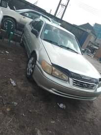 A picture of Toyota Camry Drop light