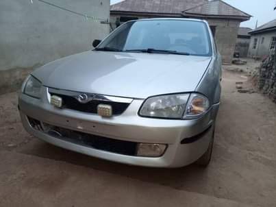A picture of 2002 Mazda 323 f Trim