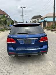 A picture of I have GLE 350 2017