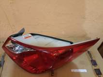 A picture of FARO POSTERIOR DERECHO HYUNDAI SONATA ORIGINAL 2011.