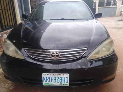 A picture of Camry 2 4