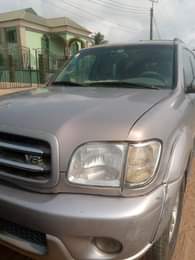 A picture of Frst body cool engine nd perfect autho gear with auxiliary