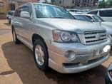 A picture of TOYOTA KLUGER UBF MODEL 2006 7seater CC 2 4 VVTI