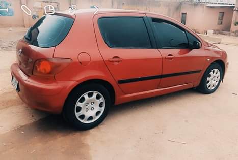 A picture of Peugeot 307 automatic for sale 07035655555 for more