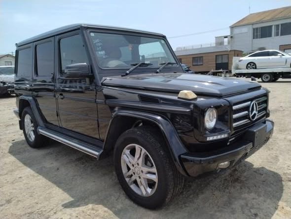 A picture of DAMAGED MERCEDES BENZ G CLASS READY TO BE IMPORTED UGX