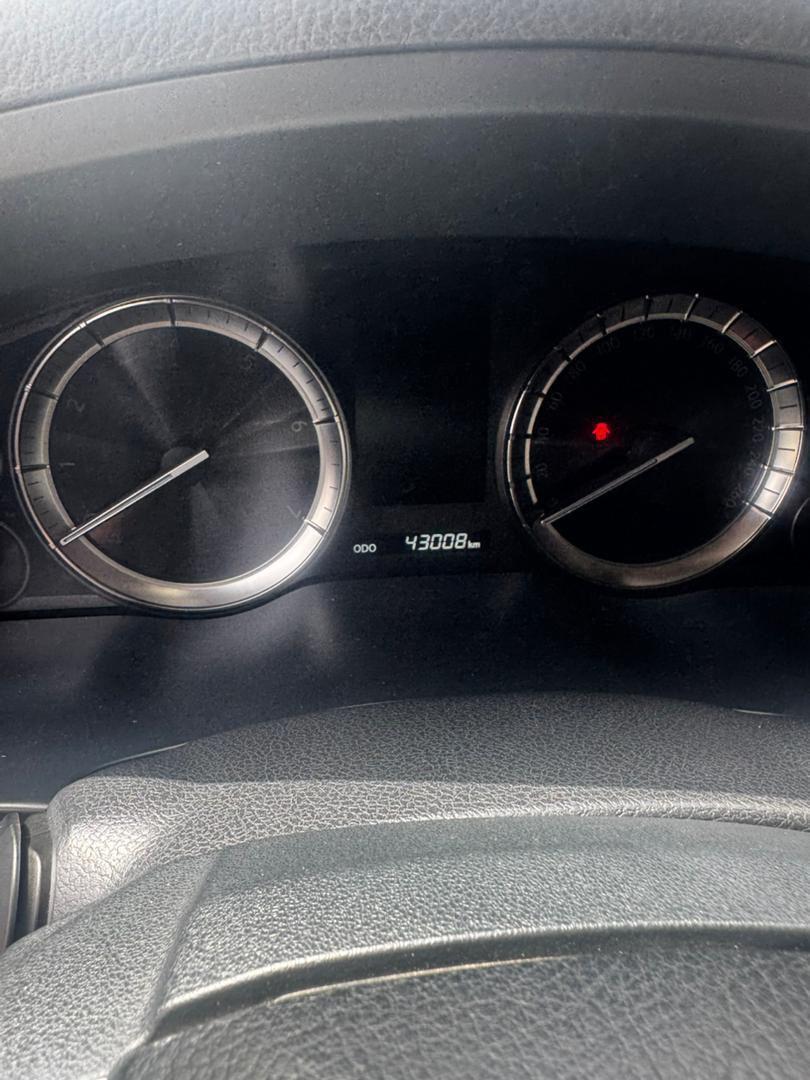 A picture of 2021 Lexus lx570 bulletproof