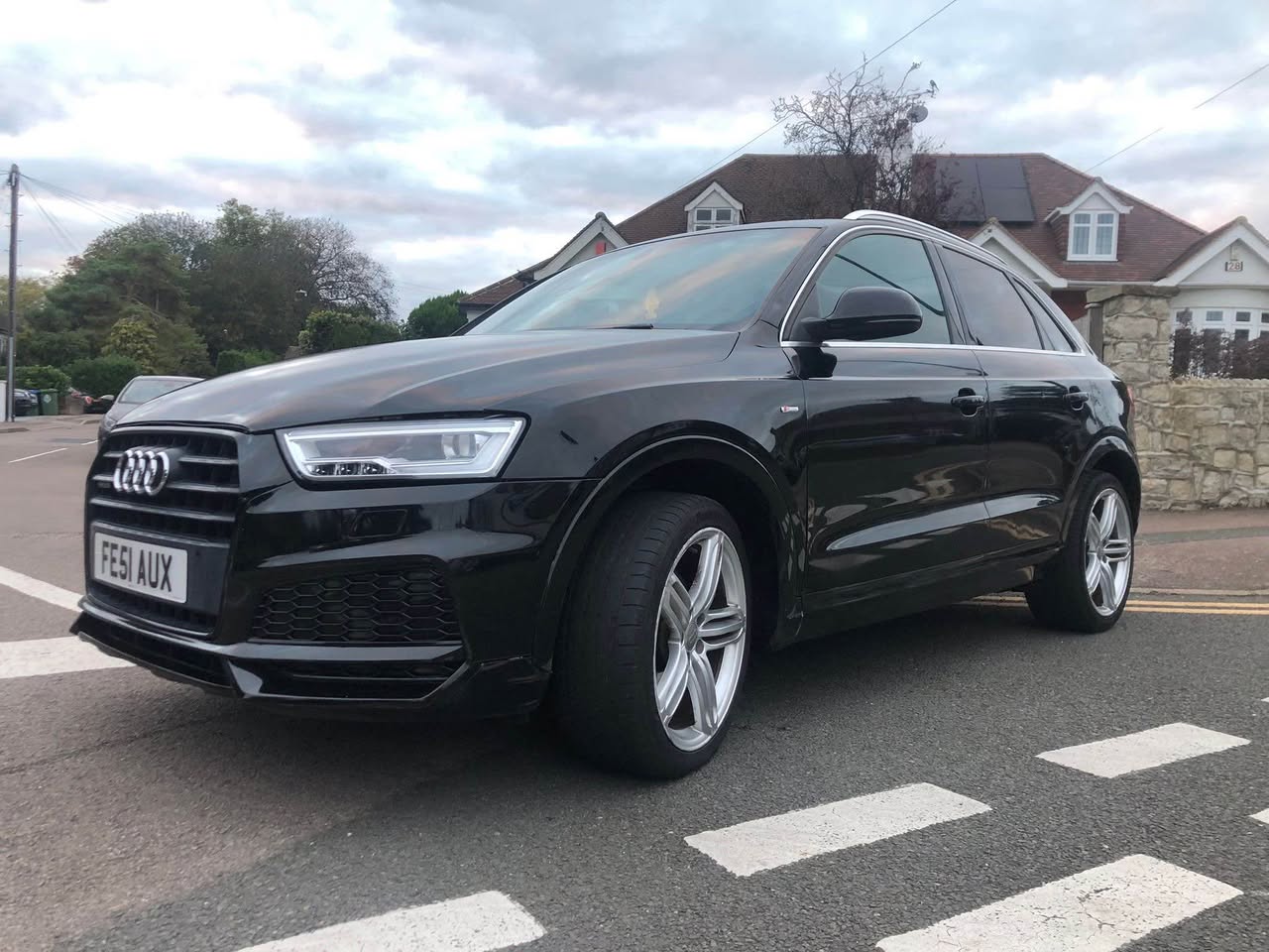 audi q3