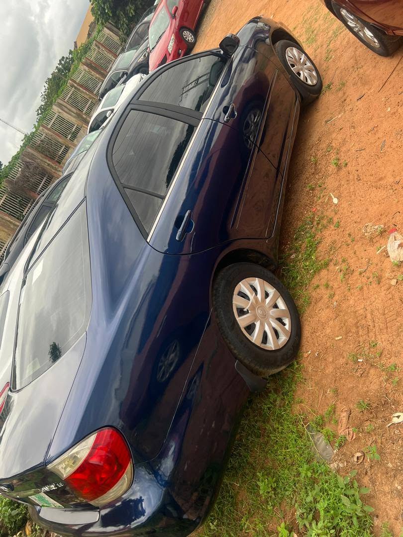 A picture of Clean Registered 2004 Toyota Camry