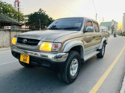 A picture of TOYOTA Hilux