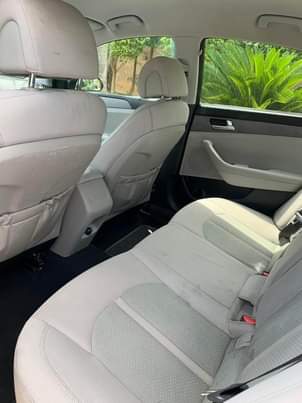 A picture of Distress 2015 hyundai sonata direct Belgium going for 11 owner