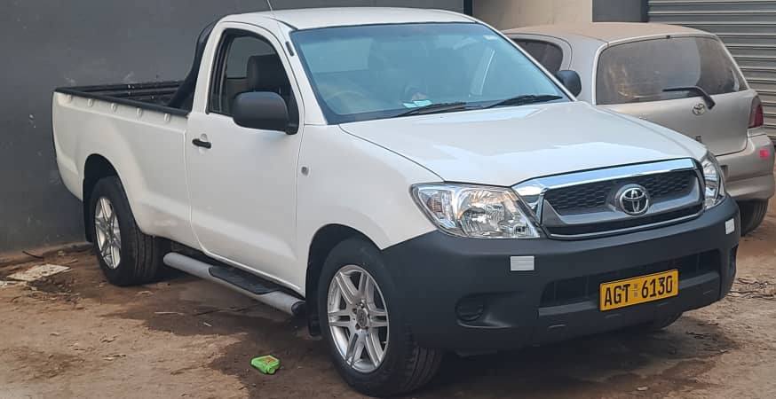 used toyota hilux