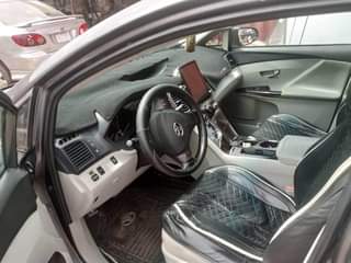 A picture of Toyota venza